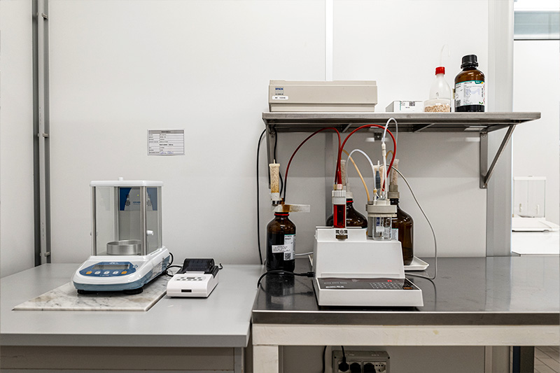 teknofarma-laboratorio-07.jpg