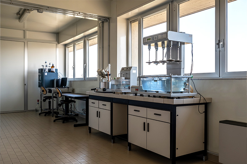 teknofarma-laboratorio-10.jpg